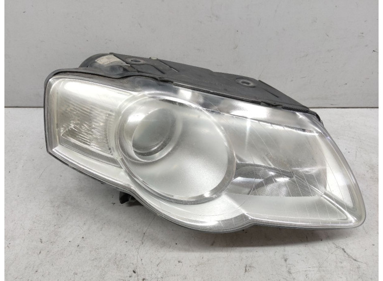 Фара правая к Volkswagen Passat, 2005г.
