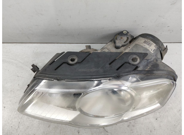 Фара левая к Volkswagen Passat, 2005г.