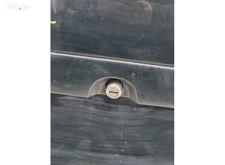 Кнопка открытия багажника к Opel Zafira undefined г.