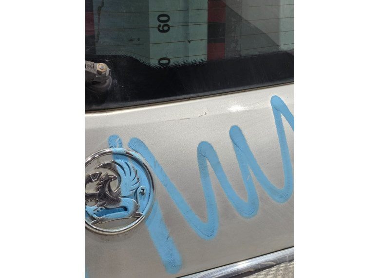 Крышка багажника (дверь 3-5) к Opel Zafira, 2007г.