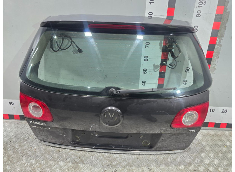 Моторчик заднего стеклоочистителя (дворника) к Volkswagen Passat, 2006г.