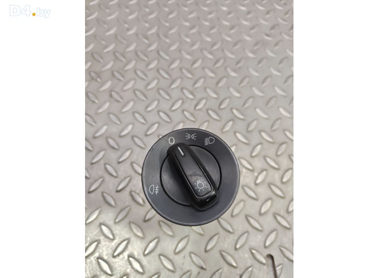 Переключатель света к Volkswagen Polo undefined г.