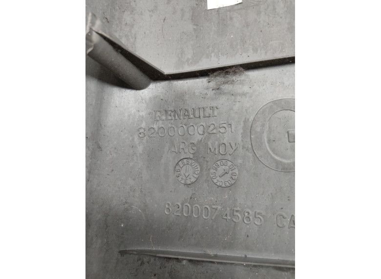 Обшивка стойки центральной левой к Renault Laguna, 2001г.