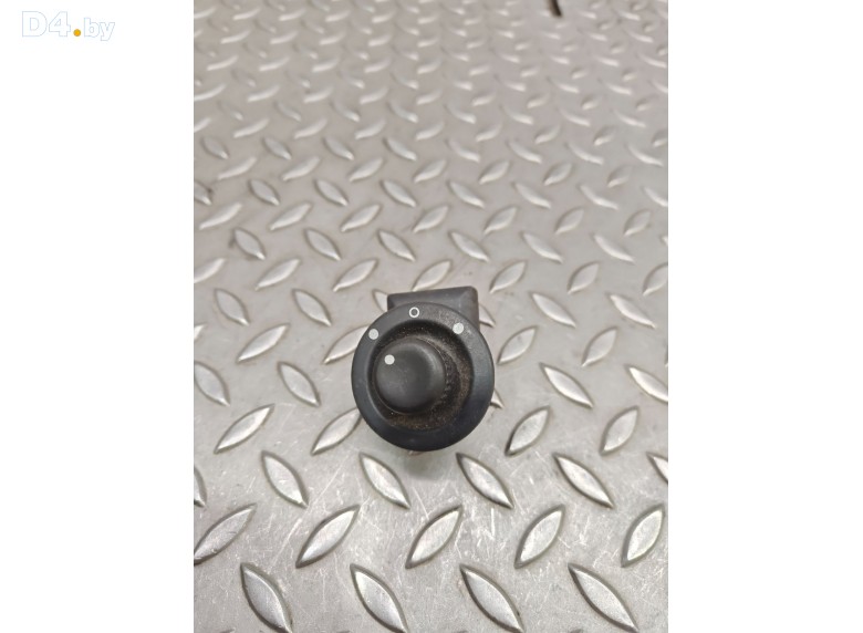 Джойстик регулировки зеркал к Renault Laguna undefined г.