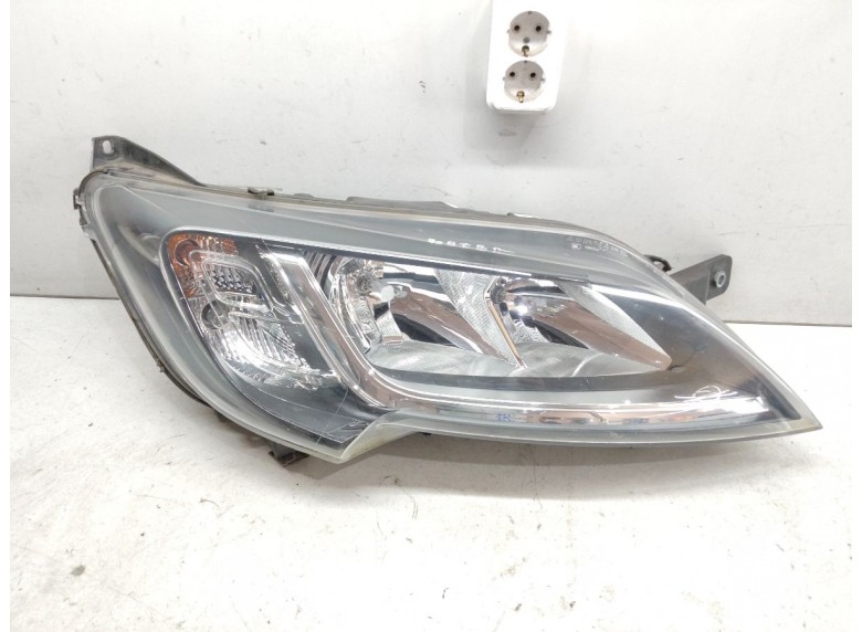 Фара правая к Peugeot Boxer