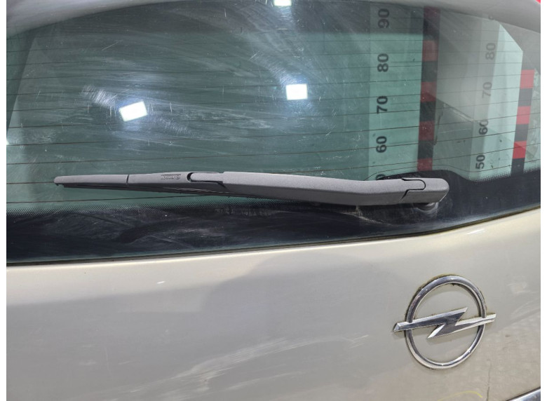 Щеткодержатель задний к Opel Zafira, 2006г.
