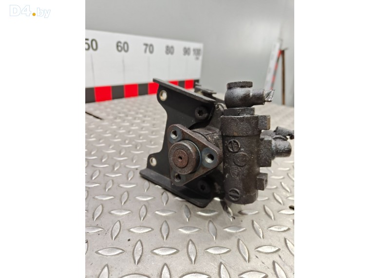 Насос гидроусилителя руля к BMW 5E39 undefined г.