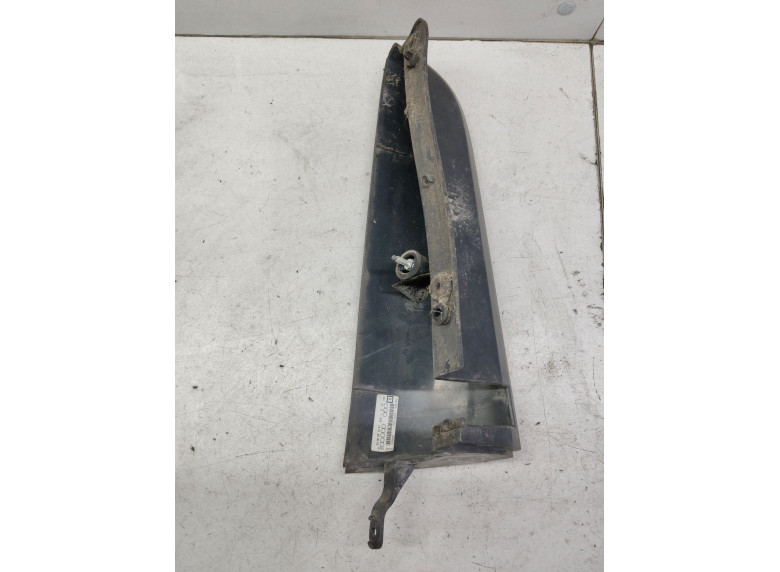 Накладка декоративная к Renault Logan, 2009г.