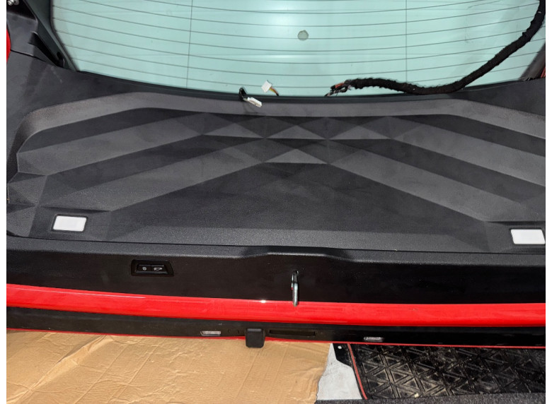 Крышка багажника (дверь 3-5) к Крышка багажника (дверь 3-5) к BMW XMG09 undefined г. XM G09