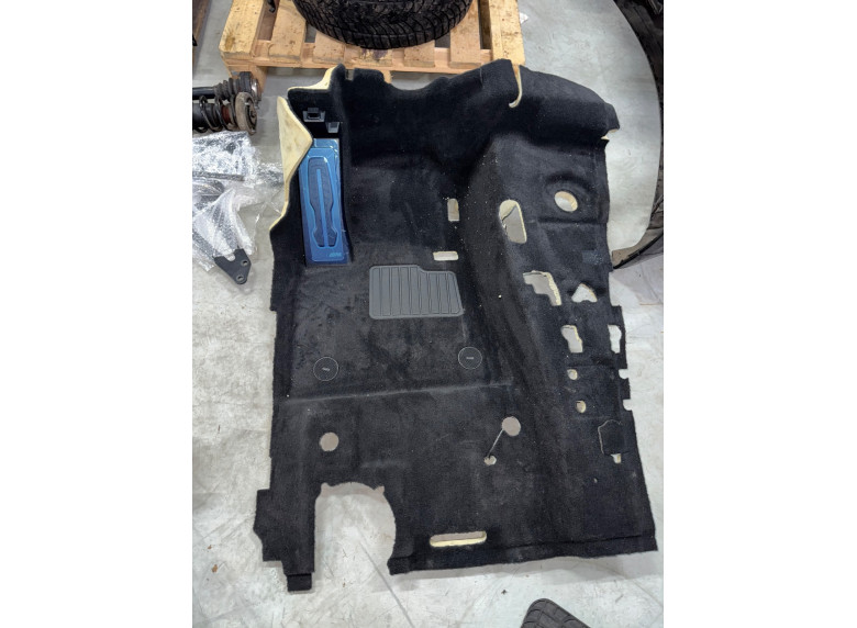 Ковер салонный к BMW XM G09, 2024г.