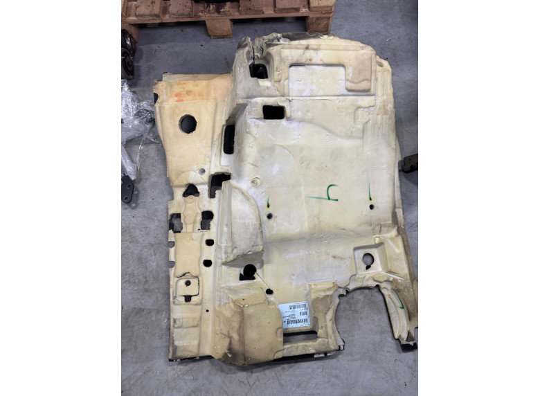 Ковер салонный к BMW XM G09, 2024г.