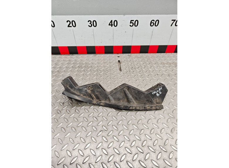 Кронштейн крепления бампера переднего к Volkswagen Passat, 2006г.