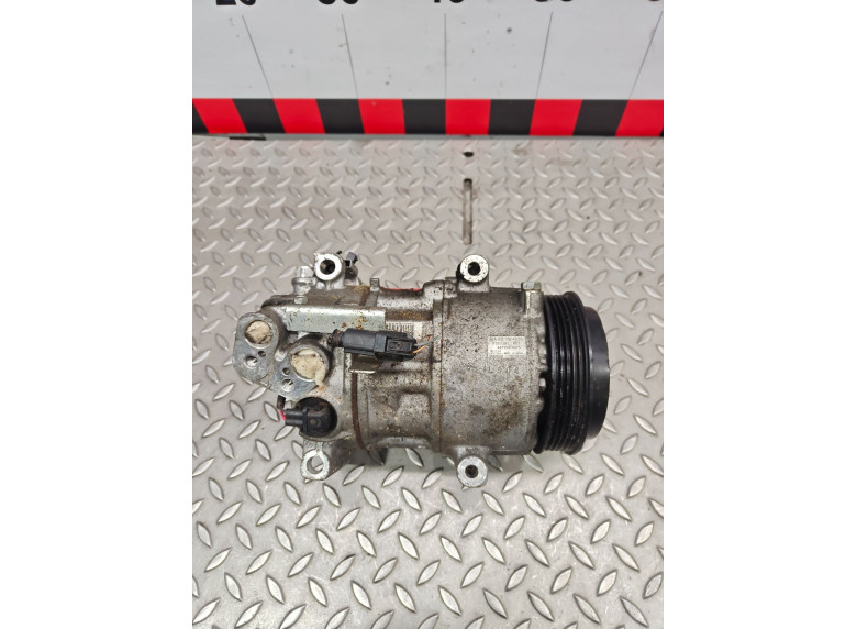 Компрессор кондиционера к Mercedes A W169, 2007г.
