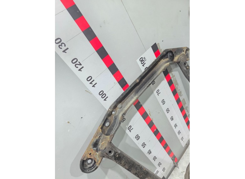 Балка подвески передняя (подрамник) к Балка подвески передняя (подрамник) к Dacia Logan undefined г. Logan