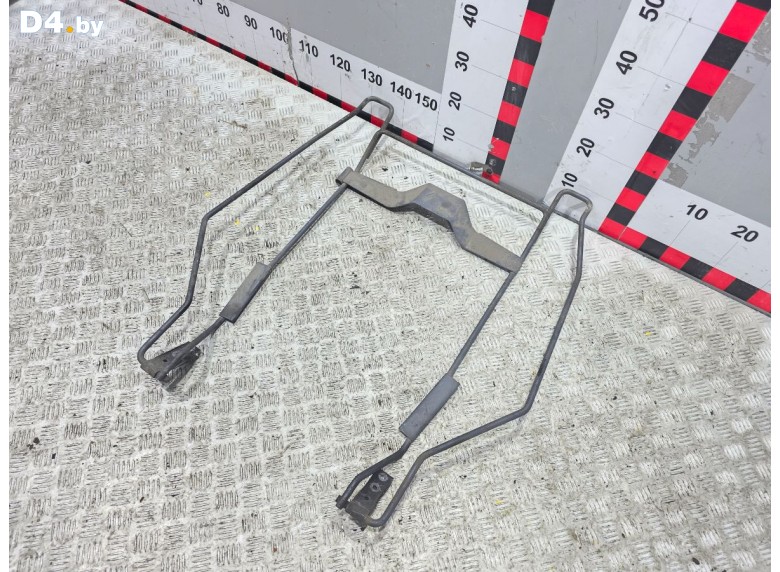 Крепление запаски к Mercedes Sprinter undefined г.