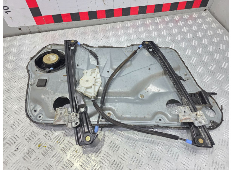 Стеклоподъемник электрический передний правый к Volkswagen Golf, 2000г.