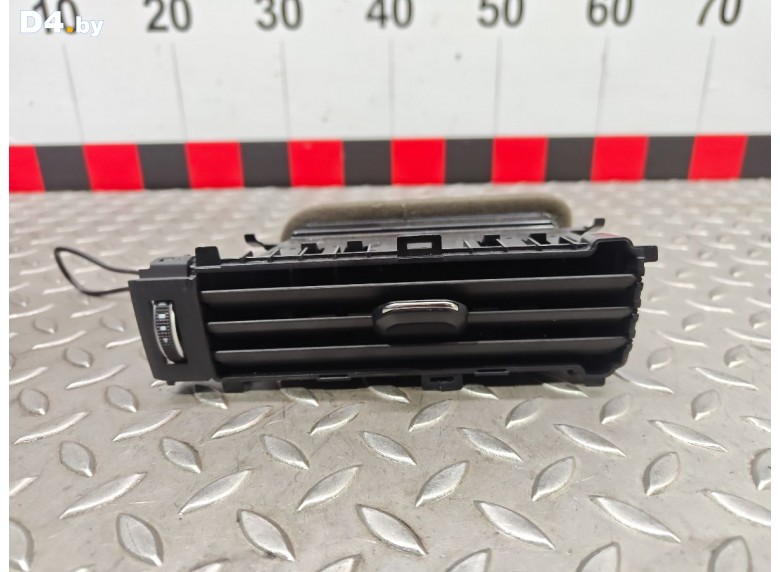 Дефлектор обдува салона к Audi A4 undefined г.