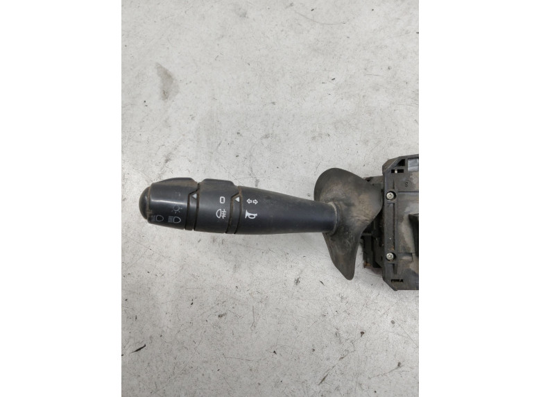 Переключатель поворотов к Dacia Logan, 2008г.