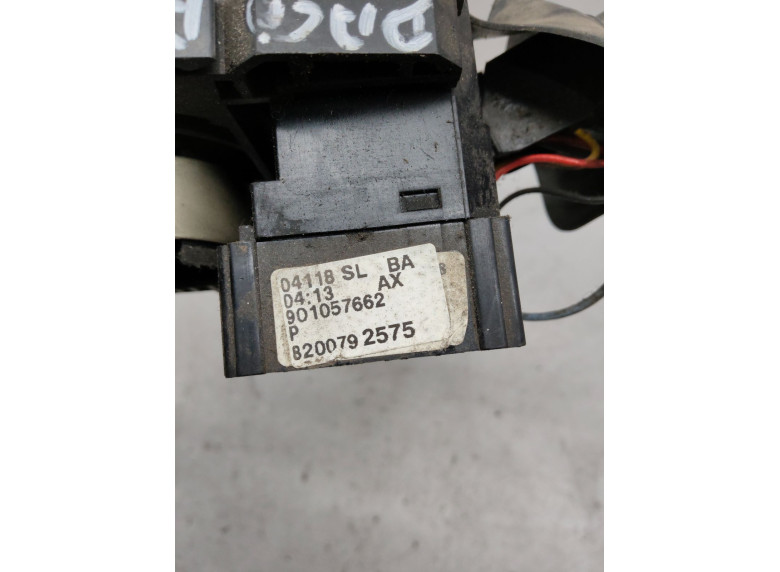 Переключатель поворотов к Dacia Logan, 2008г.