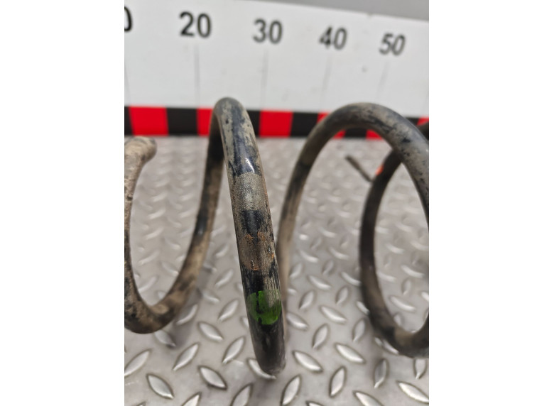 Пружина передняя к Volvo V70, 2010г.