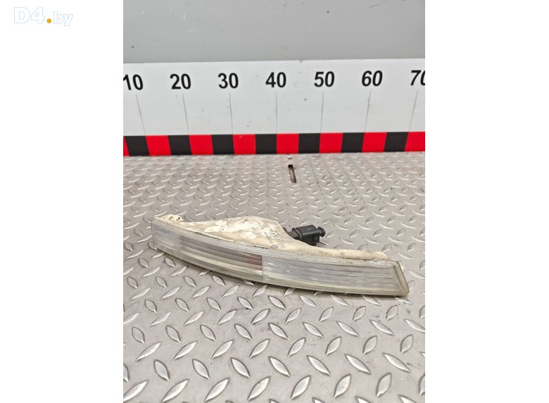 Поворотник правый к Volkswagen Passat undefined г.