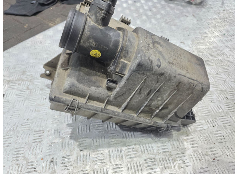 Корпус воздушного фильтра к Volkswagen LT, 2001г.