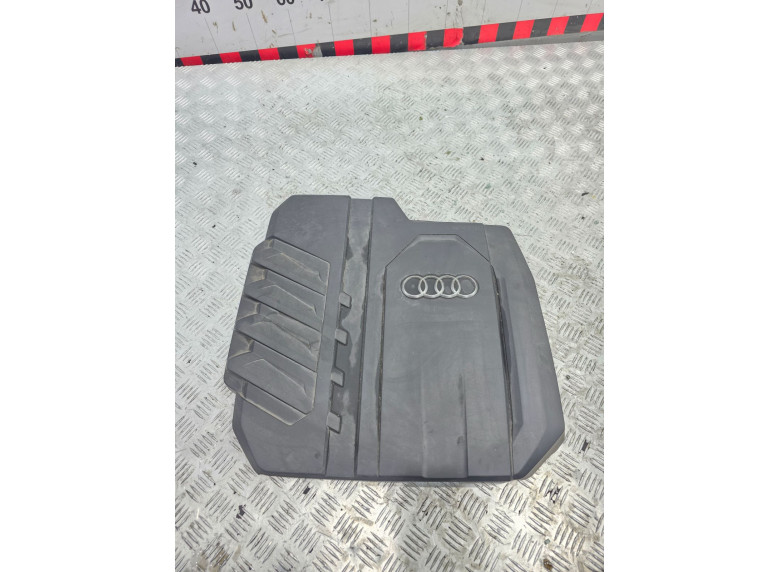 Декоративная крышка двигателя к Audi A4, 2021г.