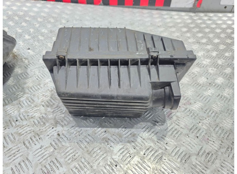 Корпус воздушного фильтра к Корпус воздушного фильтра к Peugeot 406 undefined г. 406