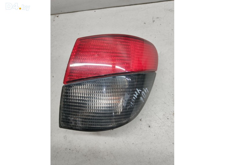 Фонарь задний правый к Peugeot 406 undefined г.