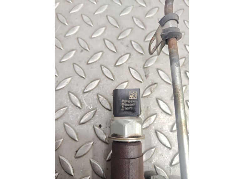 Датчик давления топлива к Ford Transit