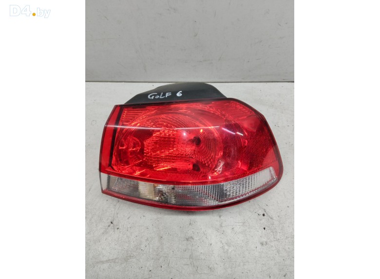 Фонарь задний правый к Volkswagen Golf undefined г.