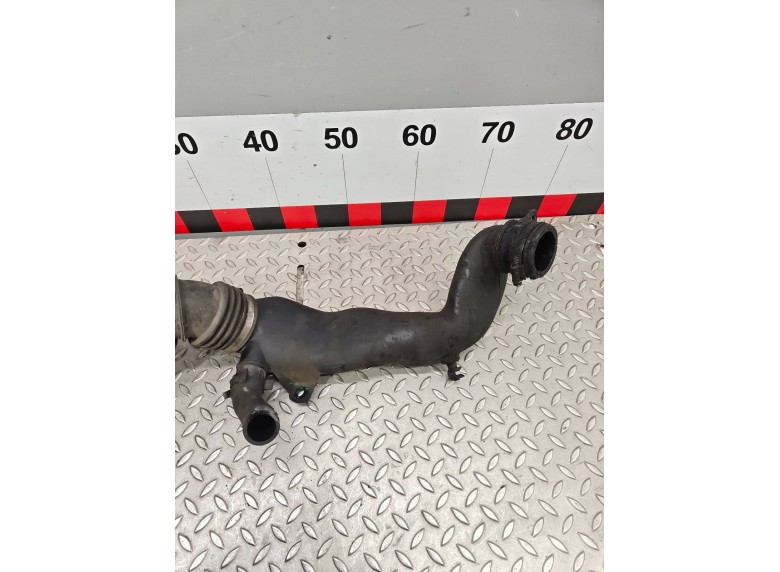 Патрубок турбины к Патрубок турбины к Peugeot 806 undefined г. 806