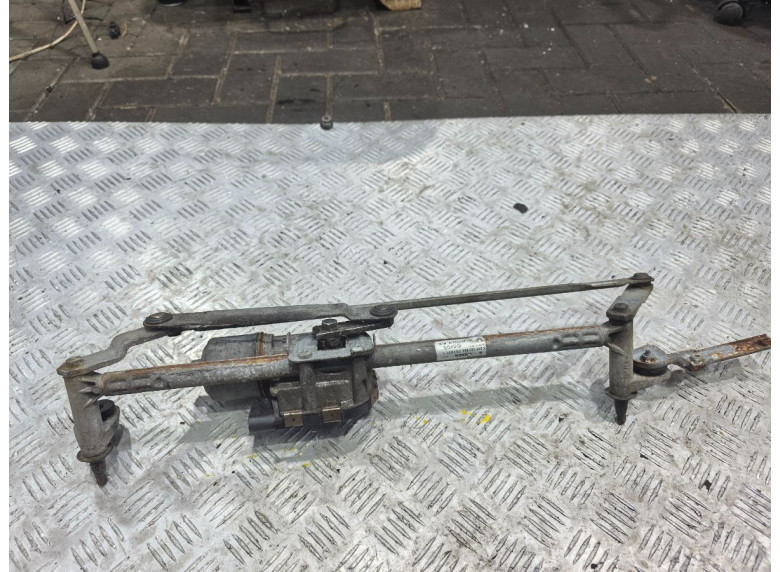 Механизм стеклоочистителя (трапеция дворников) к Volkswagen Golf, 2006г.