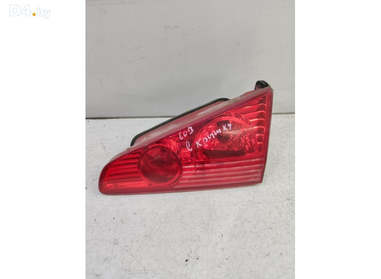Фонарь крышки багажника правый к Peugeot 607 undefined г.