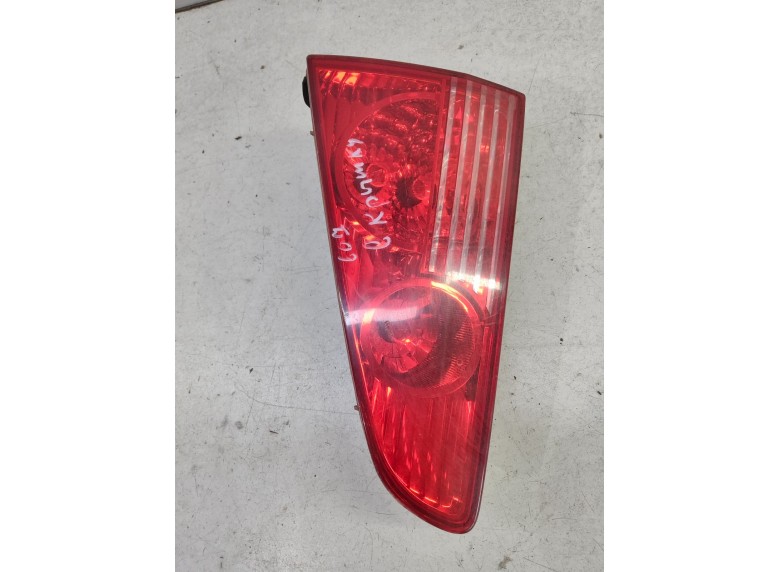 Фонарь крышки багажника правый к Фонарь крышки багажника правый к Peugeot 607 undefined г. 607