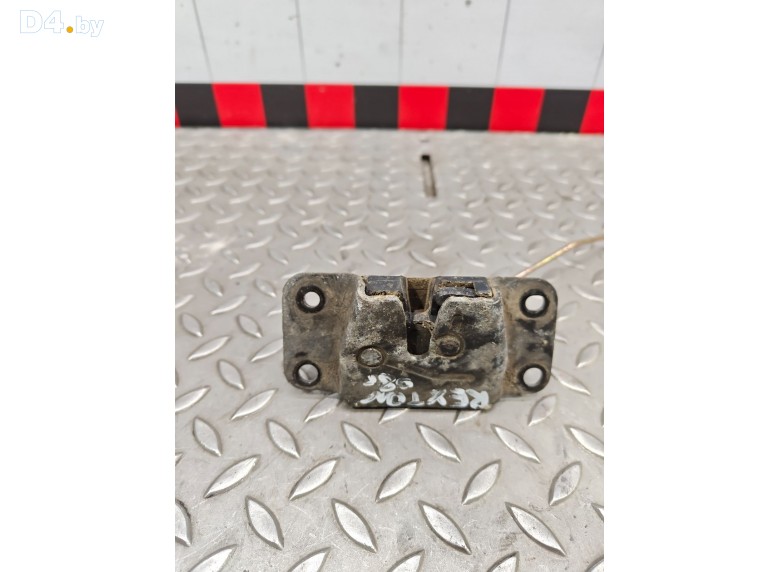 Замок багажника к SsangYong Rexton undefined г.