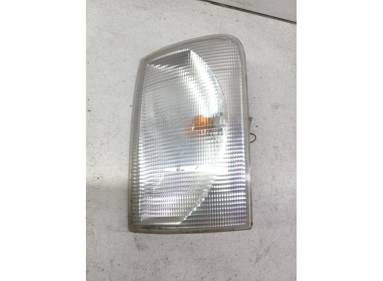 Поворотник левый к Volkswagen LT, 2001г.