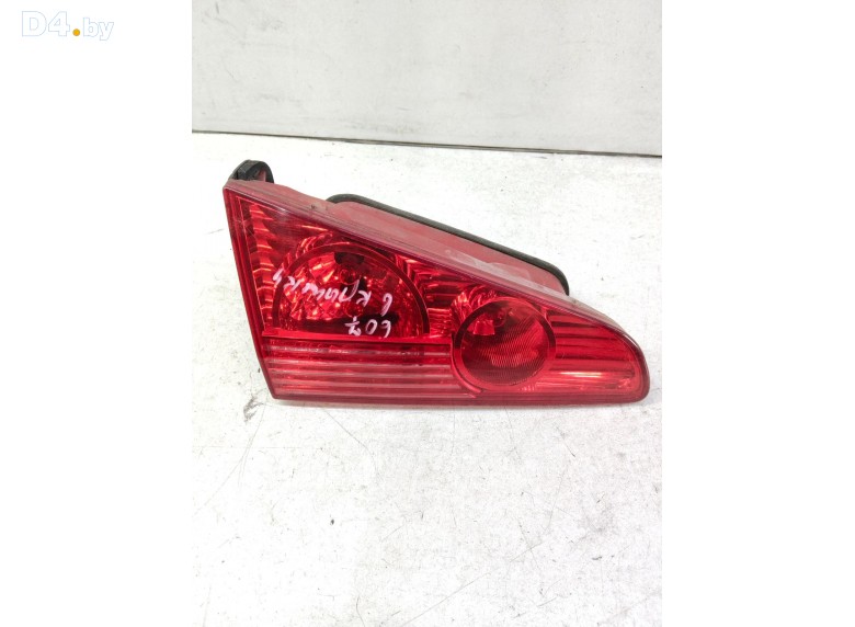 Фонарь крышки багажника левый к Peugeot 607 undefined г.