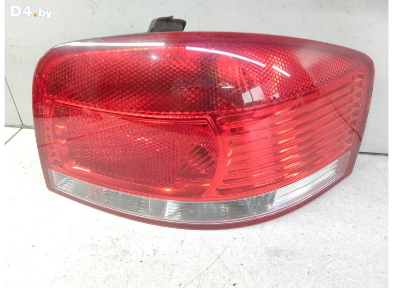 Фонарь задний правый к Audi A3 undefined г.