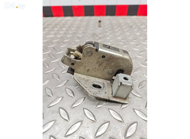 Замок двери задней правой к Mercedes Sprinter undefined г.