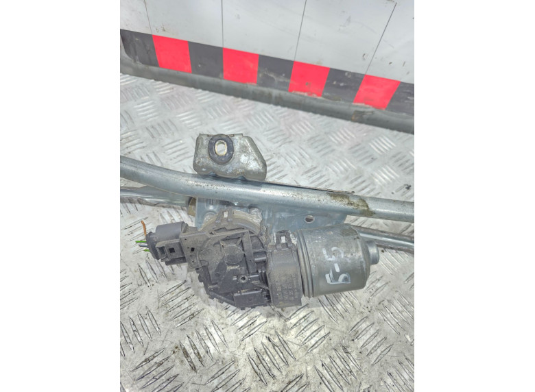 Механизм стеклоочистителя (трапеция дворников) к Volkswagen Passat, 2003г.