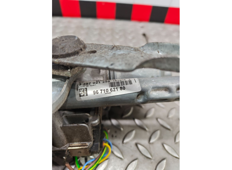 Механизм стеклоочистителя (трапеция дворников) к Peugeot 5008, 2010г.