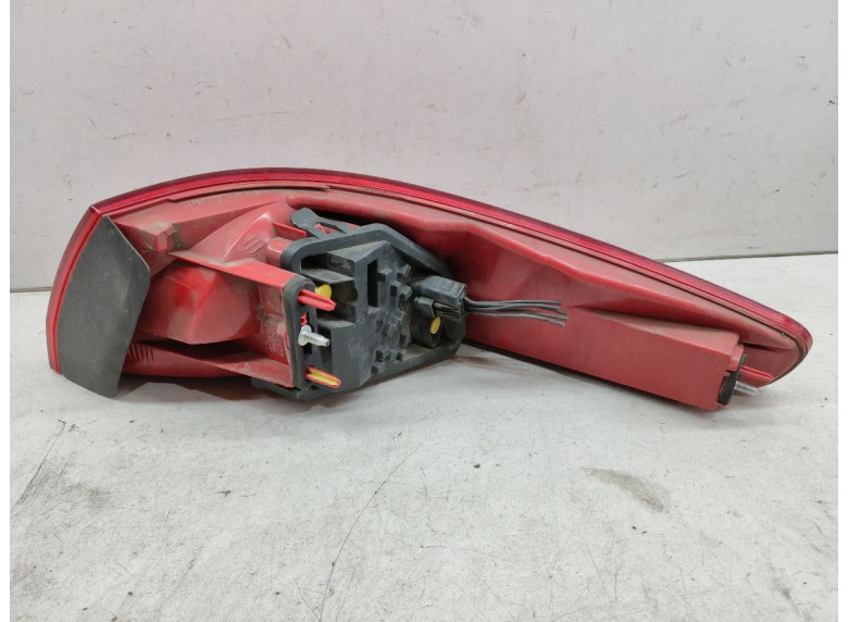 Фонарь задний левый к Peugeot 607, 2005г.