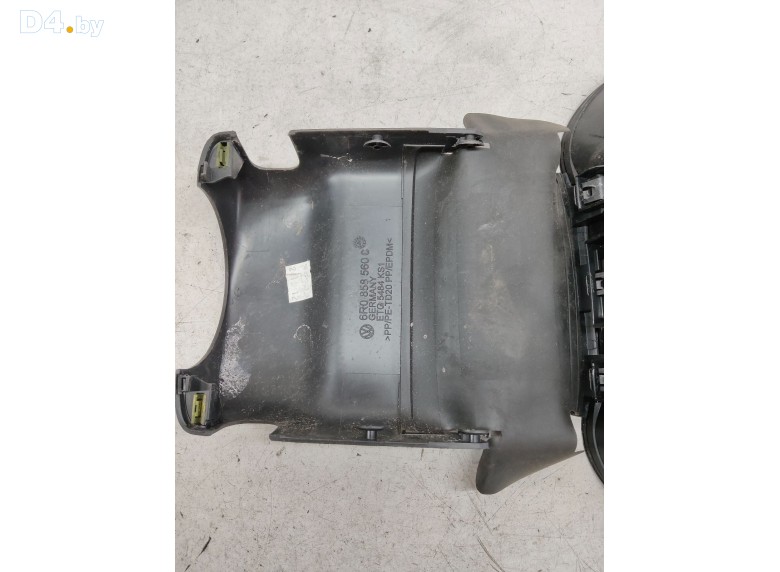 Кожух рулевой колонки к Volkswagen Polo undefined г.