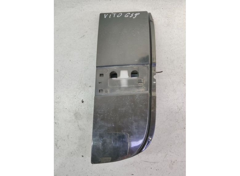 Лючок топливного бака к Mercedes Vito W639, 2004г.