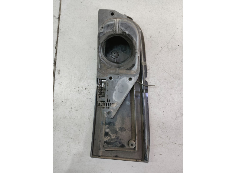 Лючок топливного бака к Mercedes Vito W639, 2004г.