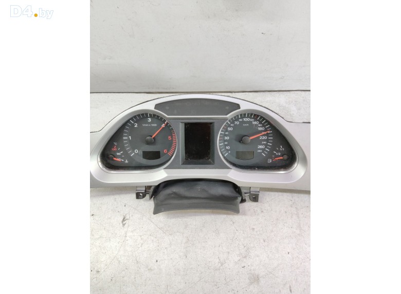 Щиток приборов (приборная панель) к Audi A6 undefined г.