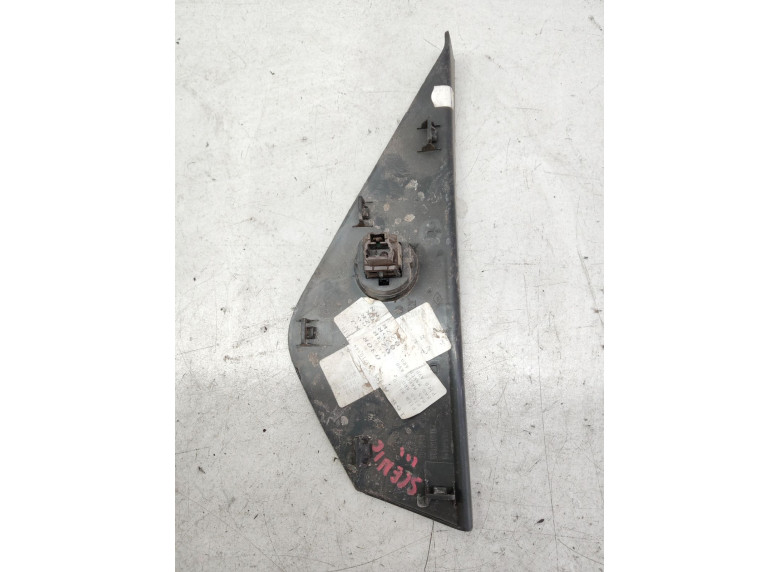 Накладка декоративная на торпедо к Renault Grand Scenic, 2010г.