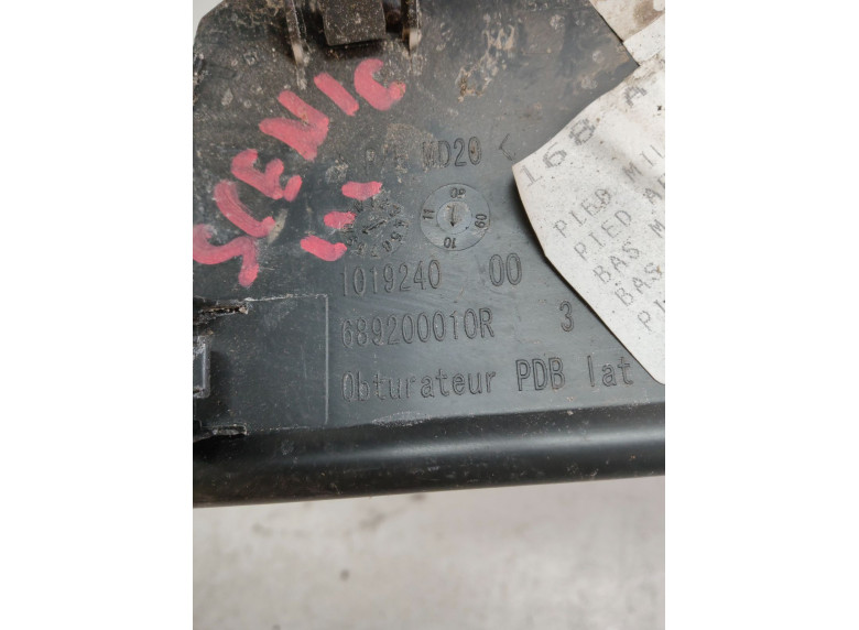 Накладка декоративная на торпедо к Renault Grand Scenic, 2010г.