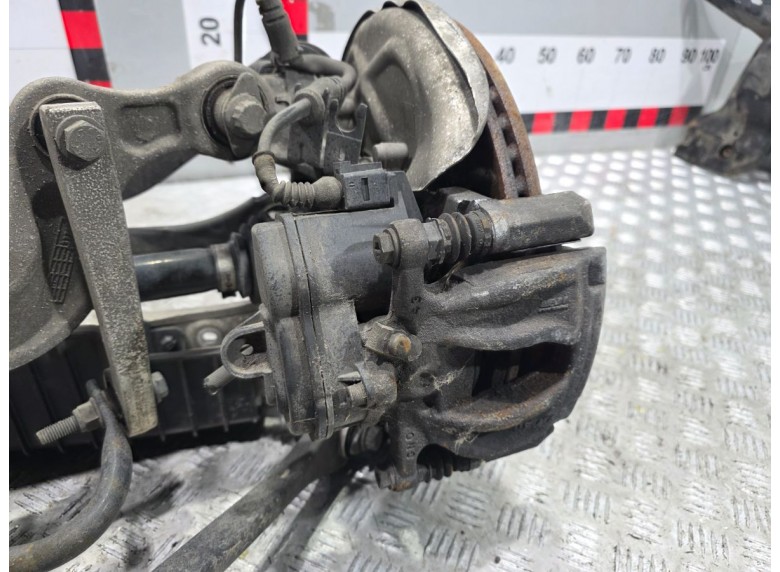 Суппорт задний левый к Суппорт задний левый к Audi A4 undefined г. A4